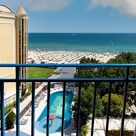 Condor 4*