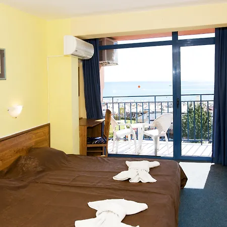 Mpm Condor 4* סאני ביץ'