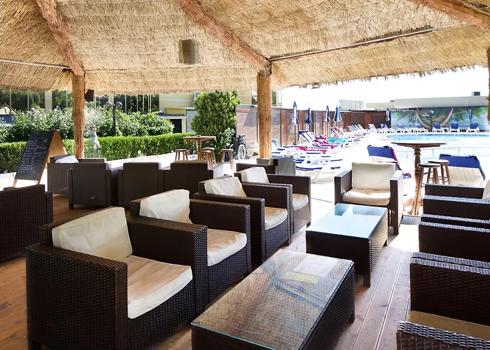 Mpm Condor Szálloda Napospart