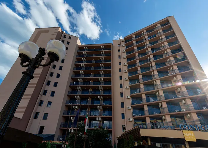 Mpm Condor 4* Napospart